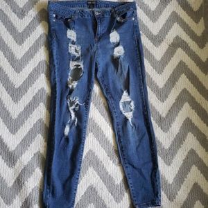 Super Destroyed Skinny Jeans